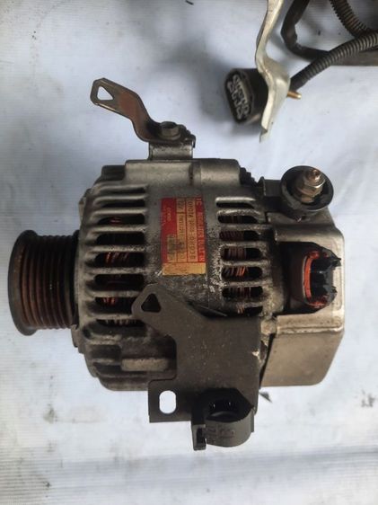 Toyota Camry acv30 รุ่นผู้นำ อุปกรณ์ข้างเครื่อง ไดชาร์จ คอมแอร์ ปั๊มเพาเวอร์ คอยล์หัวเทียน สอบถามเพิ่มเติมได้ครับ รูปที่ 7