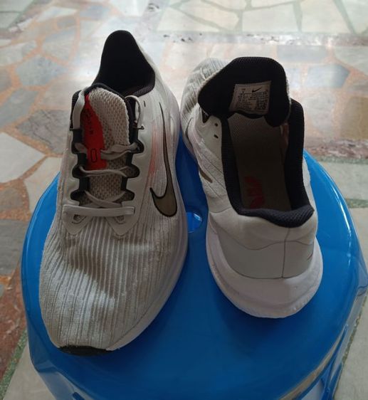 ขายถูก รองเท้า Nike ของแท้ สภาพสวย 42.5 270cm โละ หลายคู่ รูปที่ 5