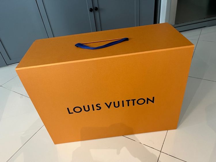 กล่องกระดาษแม่เหล็ก Louis Vuitton แท้ ขนาดใหญ่ รูปที่ 4