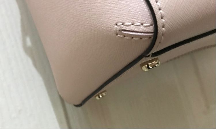 ลดราคา กระเป๋าสะพาย สตรี Kate Spade แท้ มือสอง สภาพดี รูปที่ 12