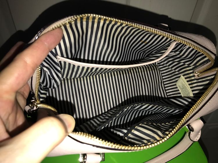 ลดราคา กระเป๋าสะพาย สตรี Kate Spade แท้ มือสอง สภาพดี รูปที่ 15