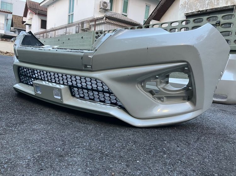 กันชนหน้า หลัง Toyota Fortuner รุ่น TRD 2015 2016 2017 2018 2019 2020 ของแท้มือสอง รูปที่ 2