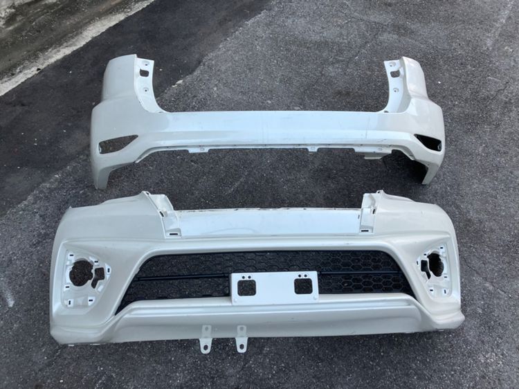 กันชนหน้า หลัง Toyota Fortuner รุ่น TRD 2015 2016 2017 2018 2019 2020 ของแท้มือสอง รูปที่ 14
