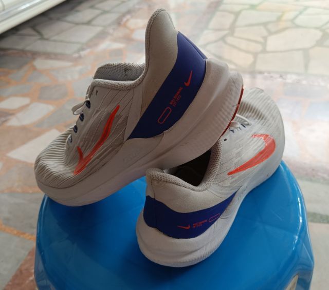 ขายถูก Nike Zoom x Invincible run 2 สภาพสวย 40.5 25.5cm ของแท้ รูปที่ 3