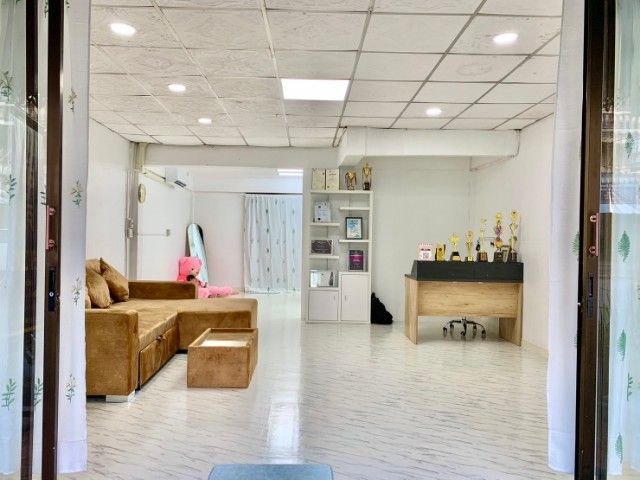 ตึกแถวติดถนนในเมืองขายถูก รูปที่ 2