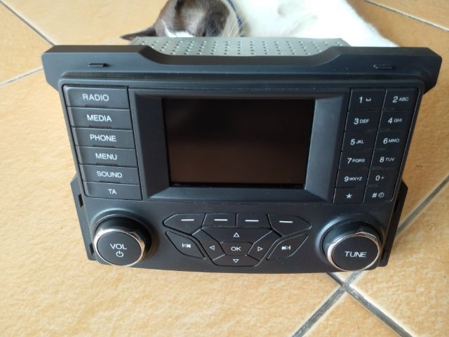 วิทยุเดิมแท้ถอดกระบะฟอร์ดปี18 รูปที่ 2