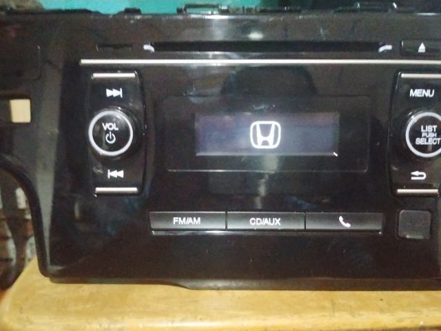 วิทยุเดิมแท้ถอดฮอนด้าแจ๊สปี16