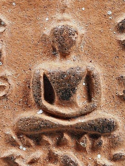 พระหลวงพ่อปาน วัดบางนมโค พิมพ์ หนุมานหาวเป็นดาว เป็นเดือน เนื้อดิน อุดผงเดิมๆ รูปที่ 6