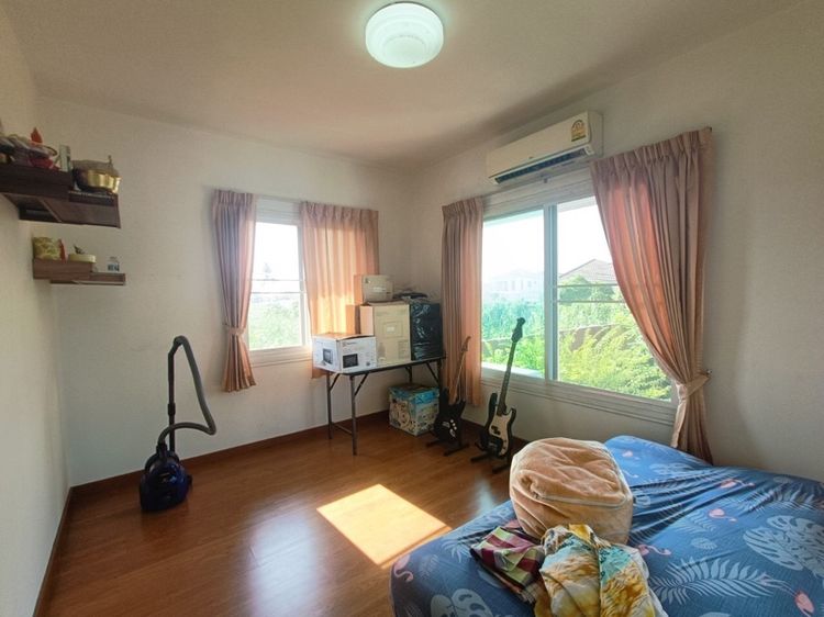 ตกแต่งครบ 2015 บ้านเดี่ยวสองชั้น รูปที่ 3