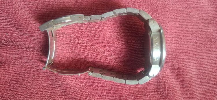 นาฬิกาข้อมือโครโนกราฟเหล็ก Nautica  รูปที่ 4