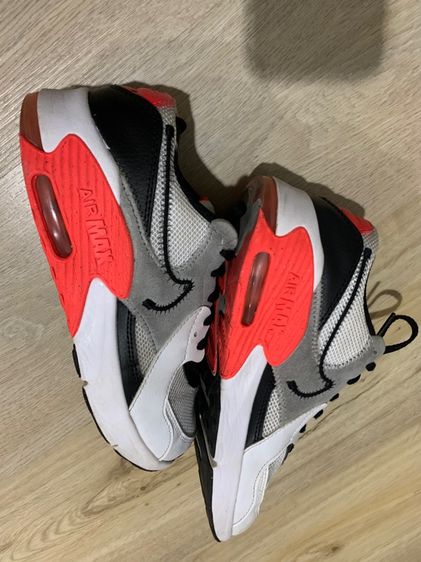 Fashionable Nike Air Max Excee Sneakers ซื้อจากญี่ปุ่น เบา ใส่เดินได้ทั้งวัน ออกกำลังกาย ได้ สภาพดี ใส่ได้ยาวๆ   รุ่นยอดฮิตตลอดกาล    รูปที่ 6