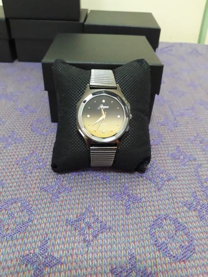 นาฬิกาข้อมือผู้หญิง แบรนด์ ginque แท้ 100 เปอร์เซ็นต์ สภาพสวย ใช้งานน้อย เดินปกติพร้อมใช้งาน งานสะสมแม่ค้า ดูแลรักษาดี รูปที่ 11