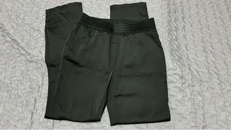 กางเกงขายาวสีดำผ้ามันเงา ลื่นๆ รูปที่ 9