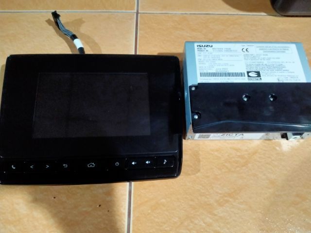 วิทยุจอเดิมแท้ถอดisuzuปี22 รูปที่ 4