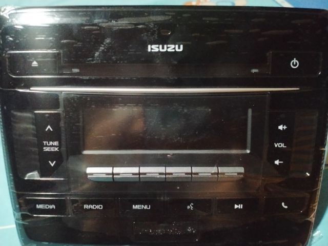 วิทยุเดิมแท้ถอดกระบะisuzuปี21 รูปที่ 2