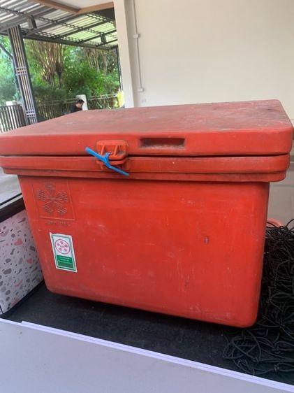 ถังน้ำแข็ง 100 L