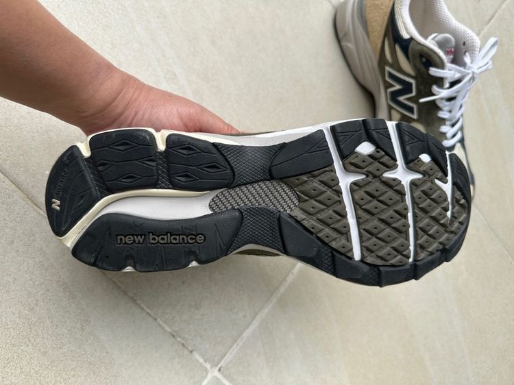 New Balance 990V3 รูปที่ 6
