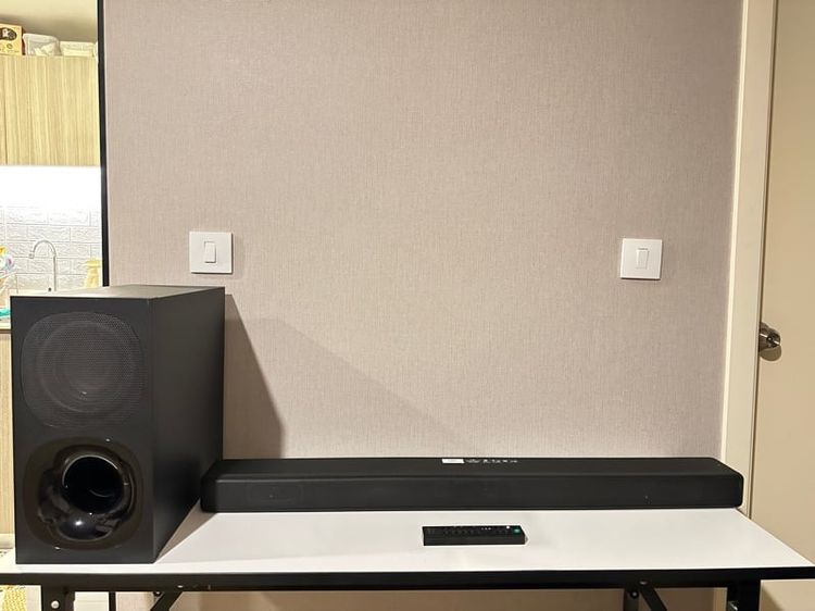 ชุดโฮมเธียเตอร์ ลำโพงแยกชิ้น และซับวูฟเฟอร์ Sony 3.1 ch โฮมเธียเตอร์ SOUNDBAR I HT-G700 Dolby