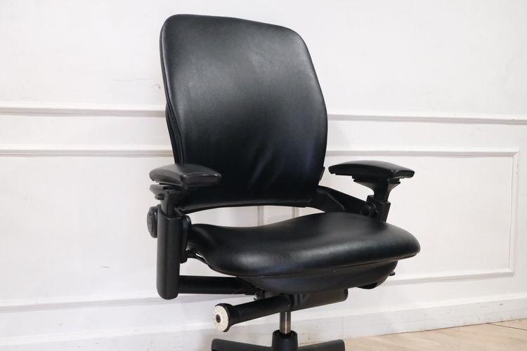 Ergonomic Chair Made in USA (BLACK) เก้าอี้ทำงานเพื่อสุขภาพ Steelcase รุ่น Leap V2 รูปที่ 3