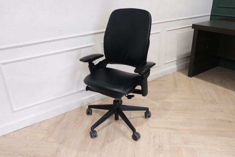 Ergonomic Chair Made in USA (BLACK) เก้าอี้ทำงานเพื่อสุขภาพ Steelcase รุ่น Leap V2 รูปที่ 13