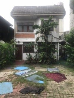 อื่นๆ ตกแต่งครบ สร้างเสร็จก่อน 2010 บ้านเดี่ยว 2 ชั้น 45 ตร.ว. ปากทางประชาอุทิศ 3 ติดถนนประชาอุทิศ  ประมาณ 200 เมตรถึงด่านเก็บค่าผ่านทางพิเศษสุขสวัสดิ์ ประมาณ 250 เมตรถึงสถานีแ