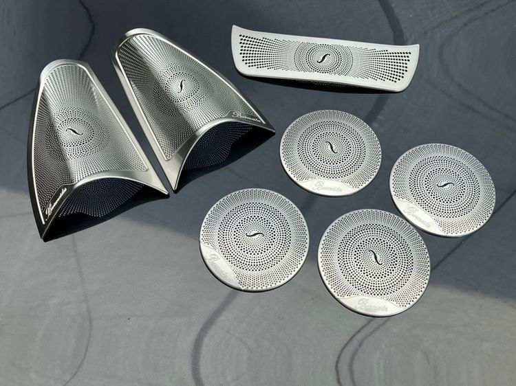 ฝาครอบลำโพง Bermester Benz W253 GLC เนื้อStainlessแท้ เป็นของใหม่ รูปที่ 8