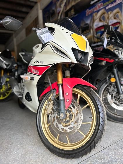YZF R-15 2022 2023 มีให้เลือกหลายคัน รูปที่ 5