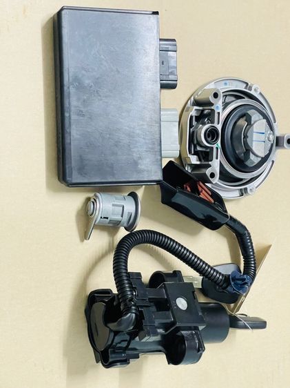 ชุดกุญแจcb500 cbr500แท้ พร้อมกล่องไฟหลัก รหัส MLR รูปที่ 8