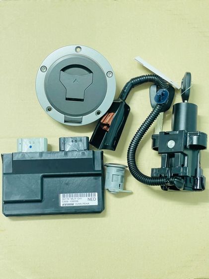 ชุดกุญแจcb500 cbr500แท้ พร้อมกล่องไฟหลัก รหัส MLR รูปที่ 9