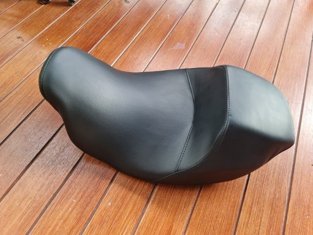 เบาะharley davidson street glide st2023(ตำนิ) รูปที่ 2