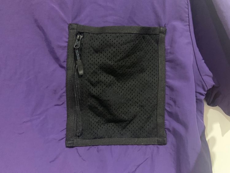 เสื้อยืด Find-Out แท้ 💯 size M ขนาด อก 22 ยาว 27.5 นิ้ว สภาพใหม่มาก ดีเทลสวย สีม่วงสด เนื้อผ้าแห้งเร็วหายากน่าสะสมครับ รูปที่ 4