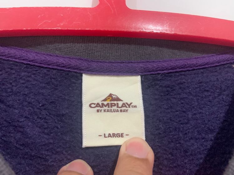 เสื้อกันหนาว CAMPLAY แท้ 💯 size L ขนาด อก 22.5 ยาว 26.5 นิ้ว สภาพดีมาก ดีเทลสวย เนื้อผ้าหนทนิ่มมาก รูปที่ 5