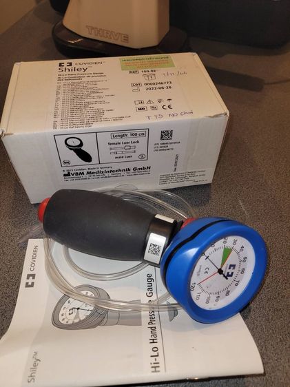 Hi-Lo Hand Pressure Gauge ชุดสำหรับใช้ควบคุมและวัดแรงดันของ laryngeal tube และ tracheal tube มือสอง ใช้มา 1 ปี