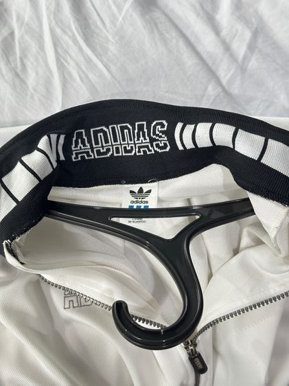 เสื้อวอร์มสีขาว แบรนด์ Addidas vintage  รูปที่ 8