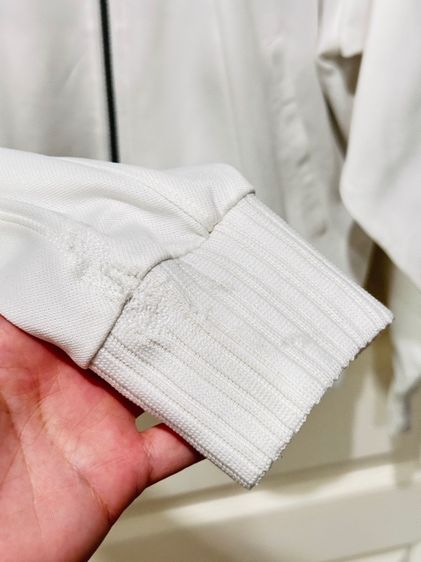 เสื้อวอร์มสีขาว แบรนด์ Addidas vintage  รูปที่ 6