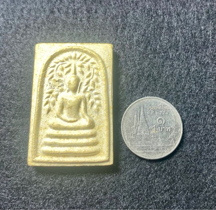 พระสมเด็จปรกโพธิ์ พิมพ์สดุ้งกลับ ขอบเดียว  เอวเล็กนิยม   หลวงพ่อวัดเขาตะเครา  จ.เพชรบุรี  พิมพ์ใหญ่ รุ่น 2   ปี 2516     P 598 รูปที่ 6