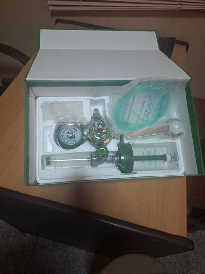 ถังออกซิเจน และ เกจวัดออกซิเจน รูปที่ 7