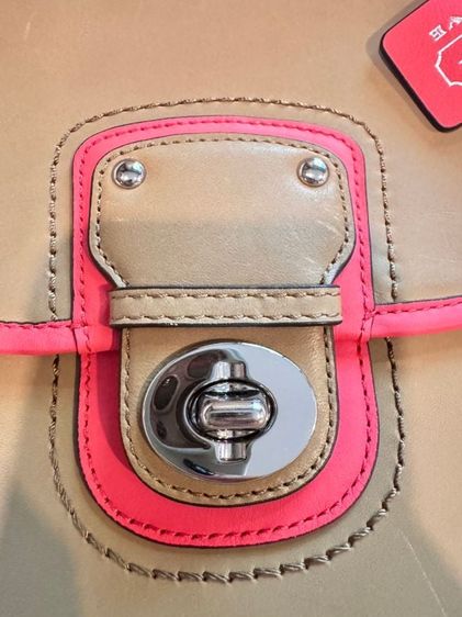 กระเป๋าcoach