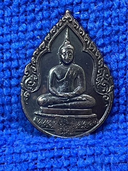เหรียญ พระแก้วมรกต ฤดูร้อน เนื้อทองแดงรมดำ พร้อมกล่องที่ระลึก ปี 2525 สมโภชกรุงรัตนโกสินทร์ 200 ปี รูปที่ 5