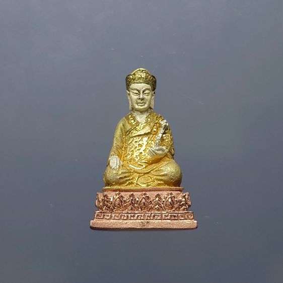 หลวงปู่ไต้ฮงกงโจวซื่อ รุ่นรวมเมตตา มหามงคล เนื้อเงินสามกษัตริย์ พิธีพุทธาภิเษก ณ วัดหัวลำโพง พ.ศ.2540 พร้อมกล่องเดิม รูปที่ 3