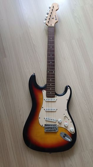 กีต้าร์ไฟฟ้า queen original series รุ่น QG 362 มือสอง