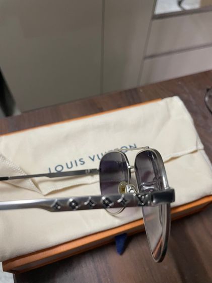 แว่นตาLV.💯📌📌 รูปที่ 3