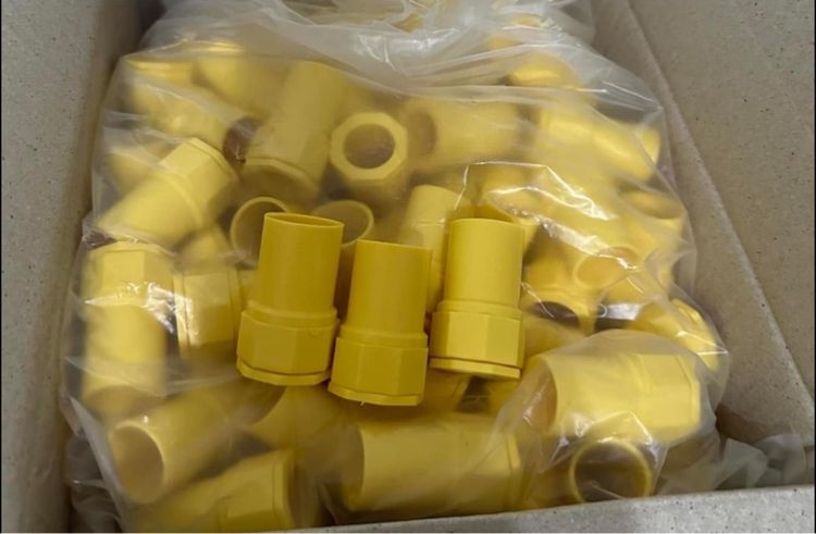 จำหน่าย ข้อต่อเข้ากล่องสีเหลือง