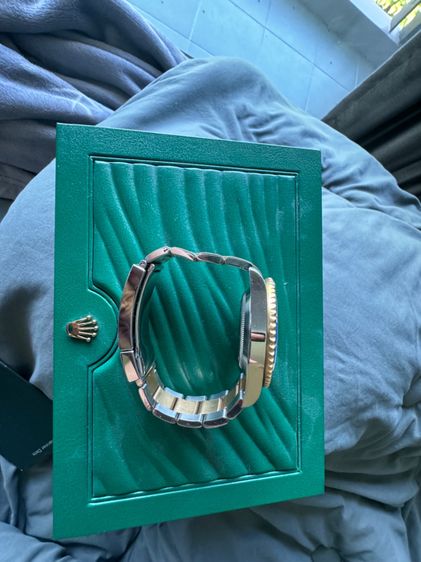 ROLEX  SUBMARINER หลักเพชรบูลโกล สภาพนอนตู้เซฟของครบทุกอย่างเจ้าของขายเอง ราคาคุยได้ครับ รูปที่ 4