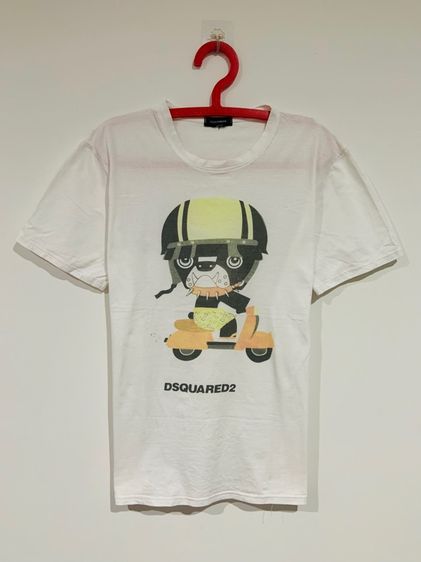 เสื้อยืด DSQUARE2 แท้ 💯 size M ขนาด อก 21 ยาว 27 นิ้ว สภาพดีมาก สีขาว ดีเทลสวย สกีนจม หายากน่าสะสมครับ