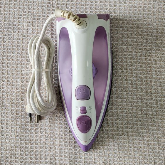 เตารีด philips ไอน้ำ มีน้ำพ่นและมีเทอร์โมสแตด