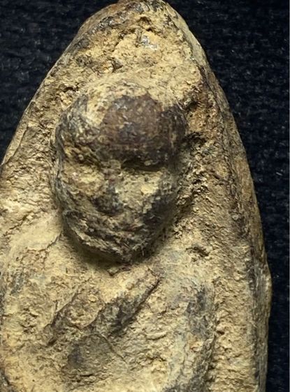 หลวงปู่ทวดปี 2497 พิมพ์ใหญ่หัวขีด ไหลจุดหรือพิมพ์ใหญ่ A เนื้อนิยม  สวยมากหน้าตาคมชัด สภาพเดิม ๆ         P 707 รูปที่ 14