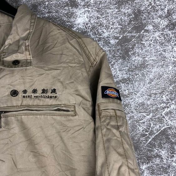 เสื้อแจ็คเก็ต DICKIES แท้ 💯 size วัดจริง ขนาด อก 21.5 ยาว 26.5 นิ้ว สภาพดีมาก ทรงสวย ดีเทลกระเป๋าสวย ตัดเย็บดีมาก หายากน่าสะสมครับ รูปที่ 3