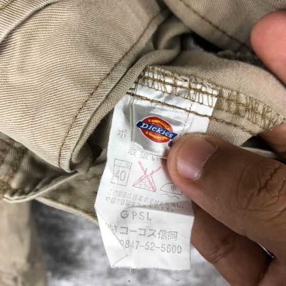 เสื้อแจ็คเก็ต DICKIES แท้ 💯 size วัดจริง ขนาด อก 21.5 ยาว 26.5 นิ้ว สภาพดีมาก ทรงสวย ดีเทลกระเป๋าสวย ตัดเย็บดีมาก หายากน่าสะสมครับ รูปที่ 6