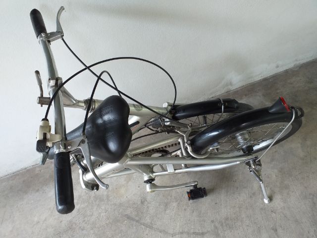 Bridgestone sneaker 16" รูปที่ 3